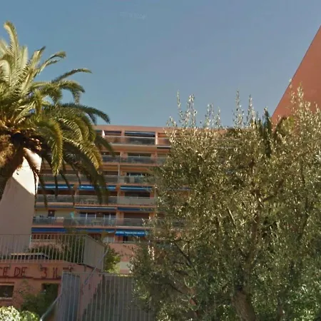 Au Lavandou Avec Terrasse Sud, Climatisation Et Garage - Fr-1-251-223 Daire *