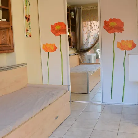 Au Lavandou Avec Terrasse Sud, Climatisation Et Garage - Fr-1-251-223 * Le Lavandou